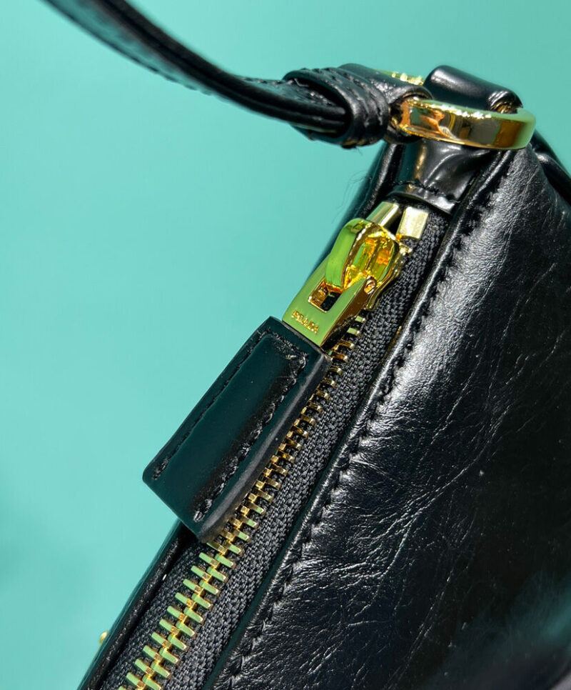 Prada Re-Edition 2002 Small Leather Shoulder Bag 1BC201 Black